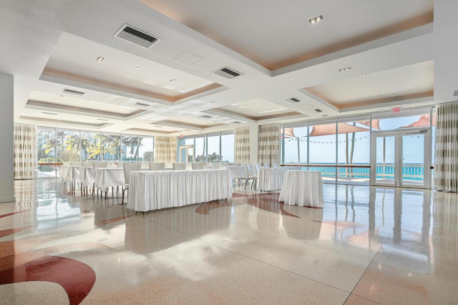 The Condado Plaza Hotel San Juan Exterior photo